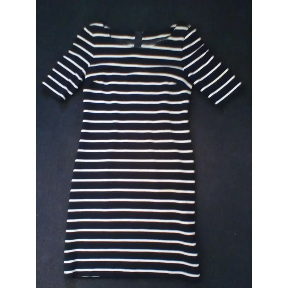 Banana Republic Bodycon Dress Womens 0 Black White Striped Short Sleeve Zip Back